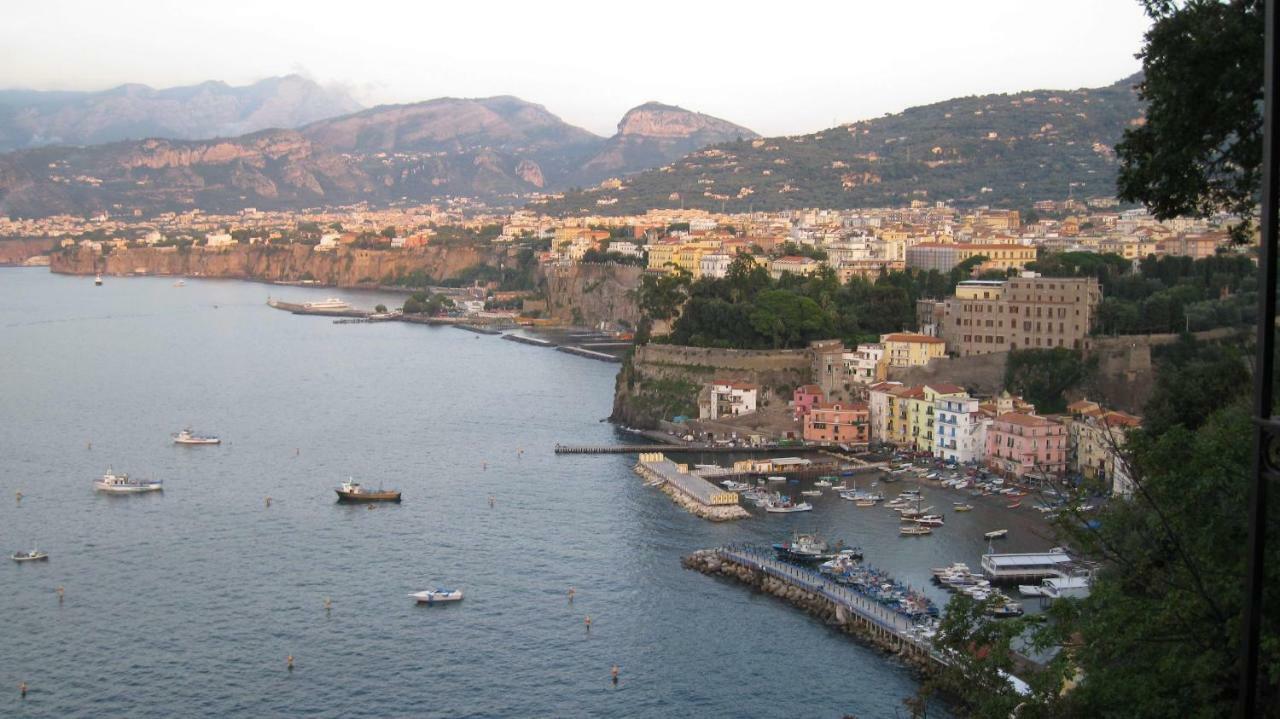 Il Borgo Antico Sorrento Sea View Exterior foto