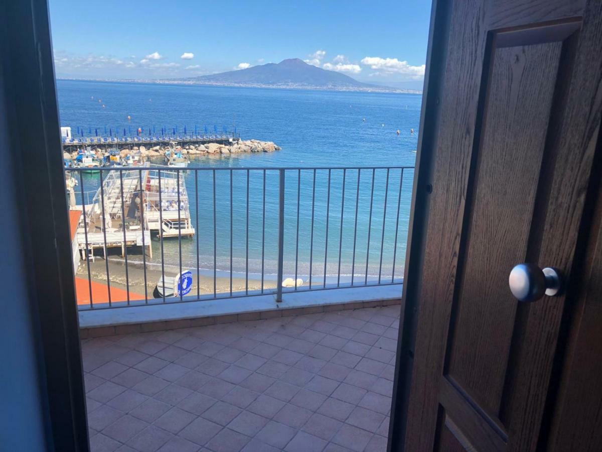 Il Borgo Antico Sorrento Sea View Exterior foto